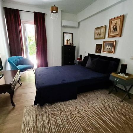 Modern Apt In The Heart Of Glyfada - Literally!! เอเธนส์ ภายนอก รูปภาพ